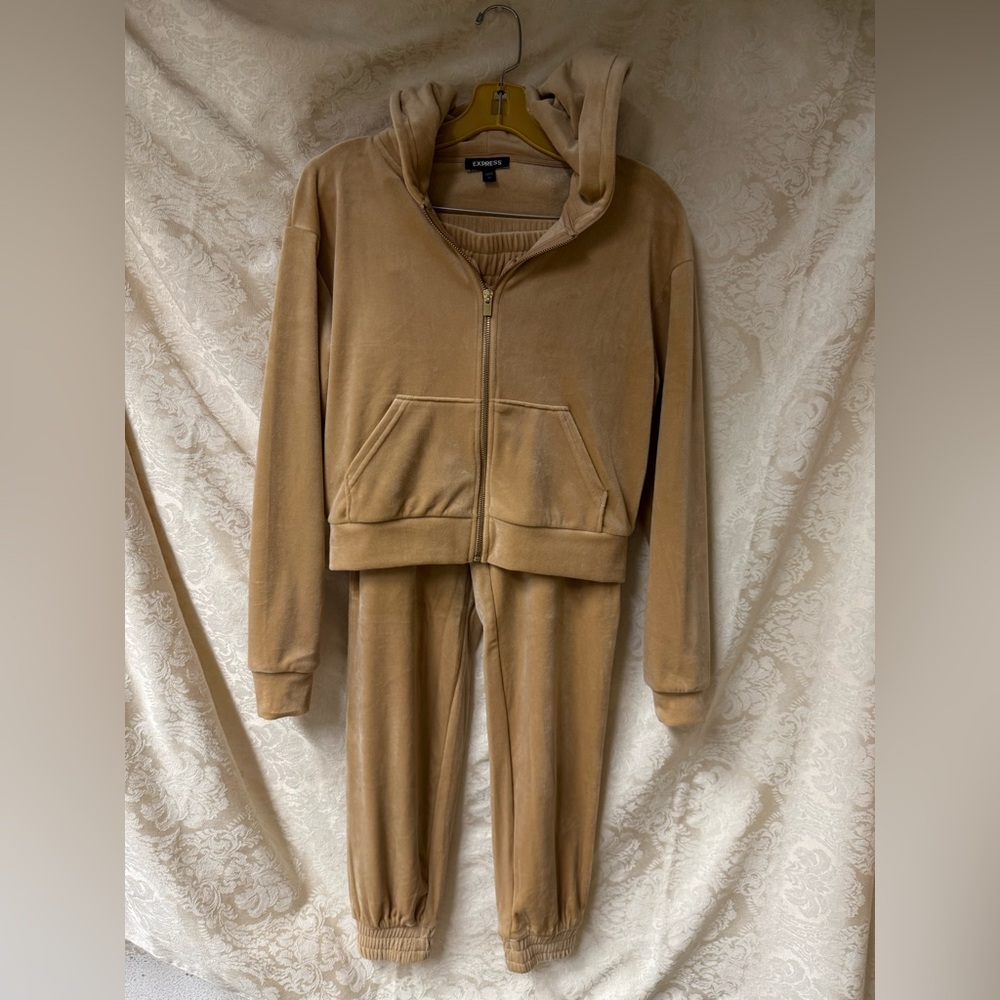 Express Velour Track Suit in Carmel/Gold ish color